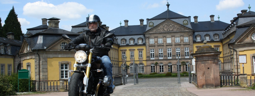 Motorradtour im Sauerland - Bad Arolsen © motorradstrassen