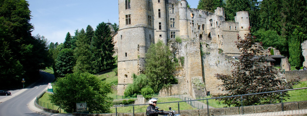 Burg Beaufort-Motorradtouren Eifel-Mosel-Hunsrück© Peter Wahl