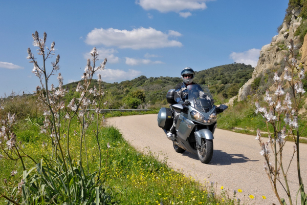 Motorrad fahren - Sardinien - Lago Liscia © Heinz E. Studt