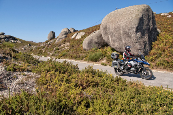 Motorrad fahren im Norden Portugals ©Heinz E.Studt- MOTORRADSTRASSEN Ausgabe 3/2021