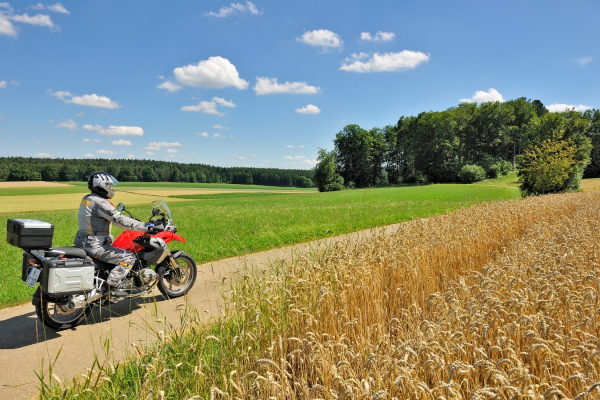 Motorradtour Schwarzwald-Hinterland bei Spaichingen © Heinz E. Studt