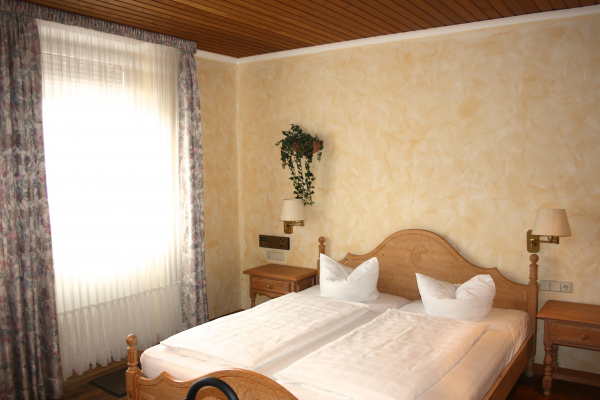 Zimmerbeispiel - Privathotel Bruegges Loui